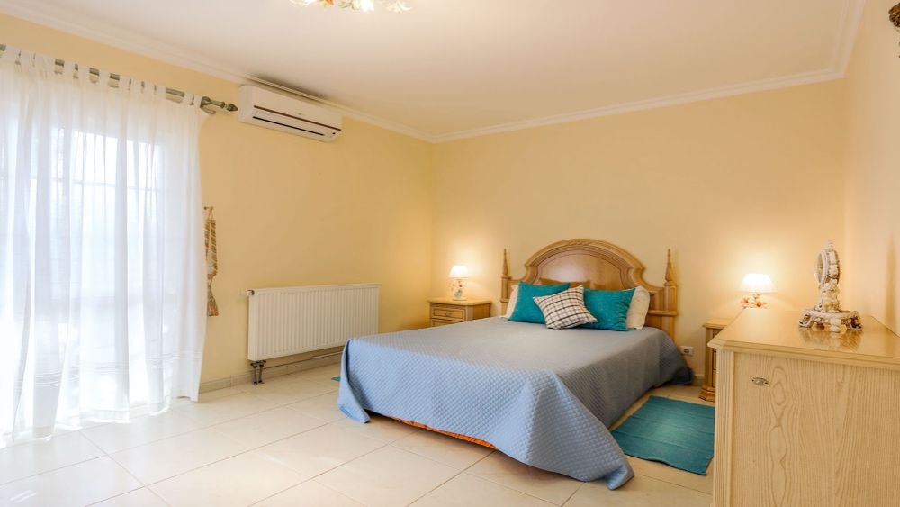 Vivenda V5 c/ Piscina p/ Férias. Albufeira-Algarve.