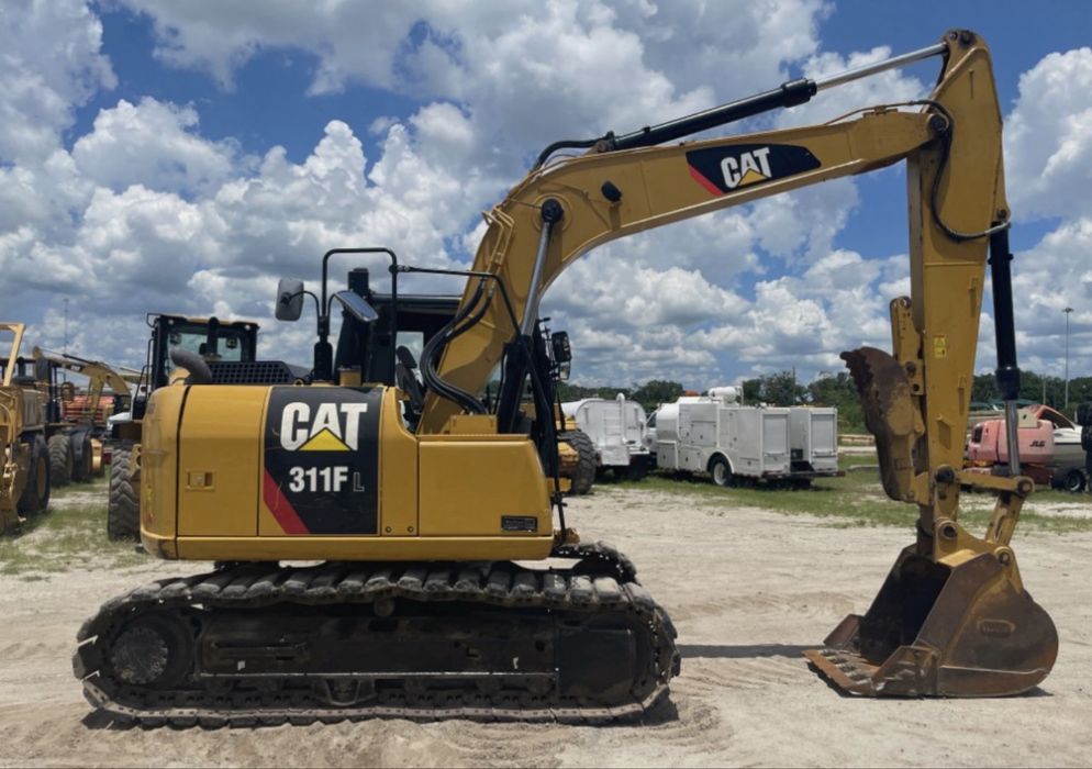 Retroescavadora usada