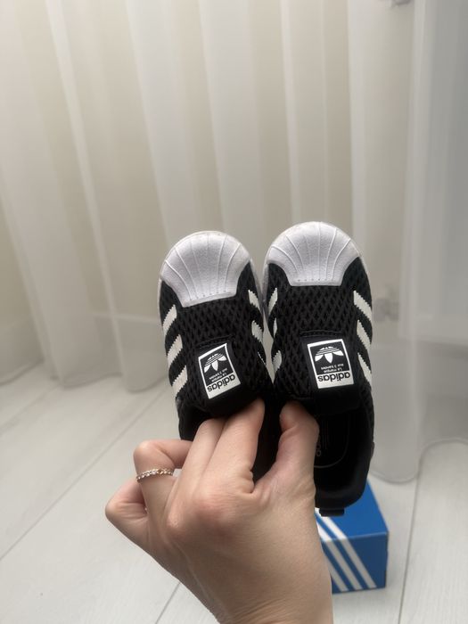 Дитячі кросівки Adidas superstar