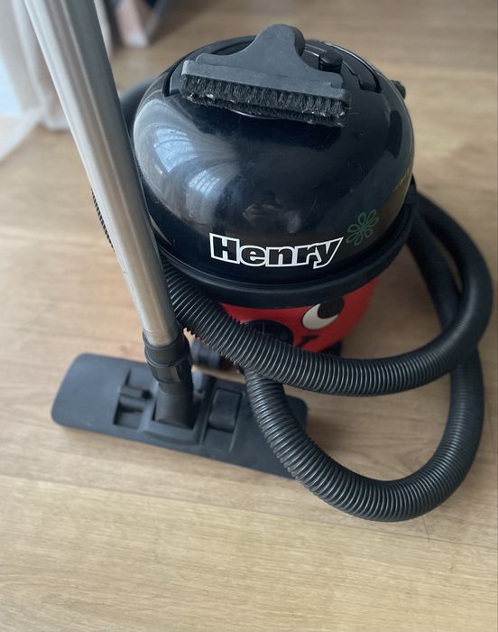 Aspirador Numatic Henry