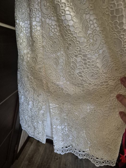 Сукня на тендітну високу дівчину