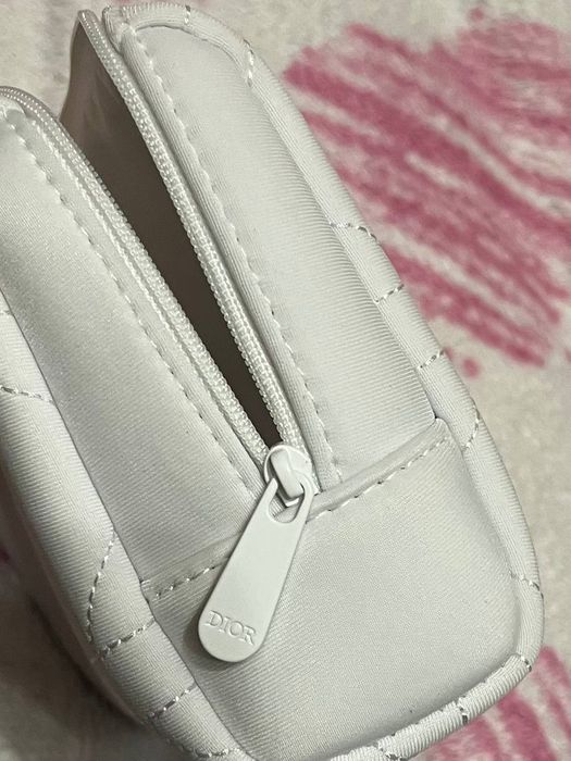 Косметичка Christian Dior біла стьобана