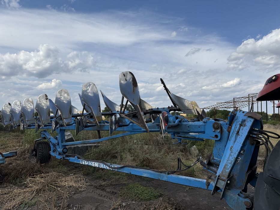 Плуг Lemken 7 корпусов