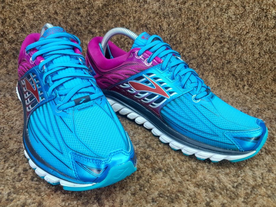 Бігові кросівки оригінал Brooks 40 розмір.
