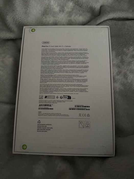 Apple iPad Pro 11" M4 (A2836) telefone + wifi