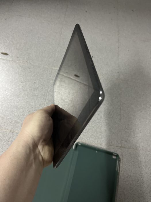 Ipad Air 32 gb Cellular (usado a funcionar)