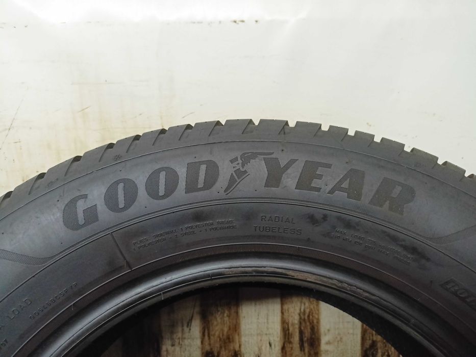 Goodyear Vector4Season 205/65/15 2022r. 99V 2x7,7mm (7017)