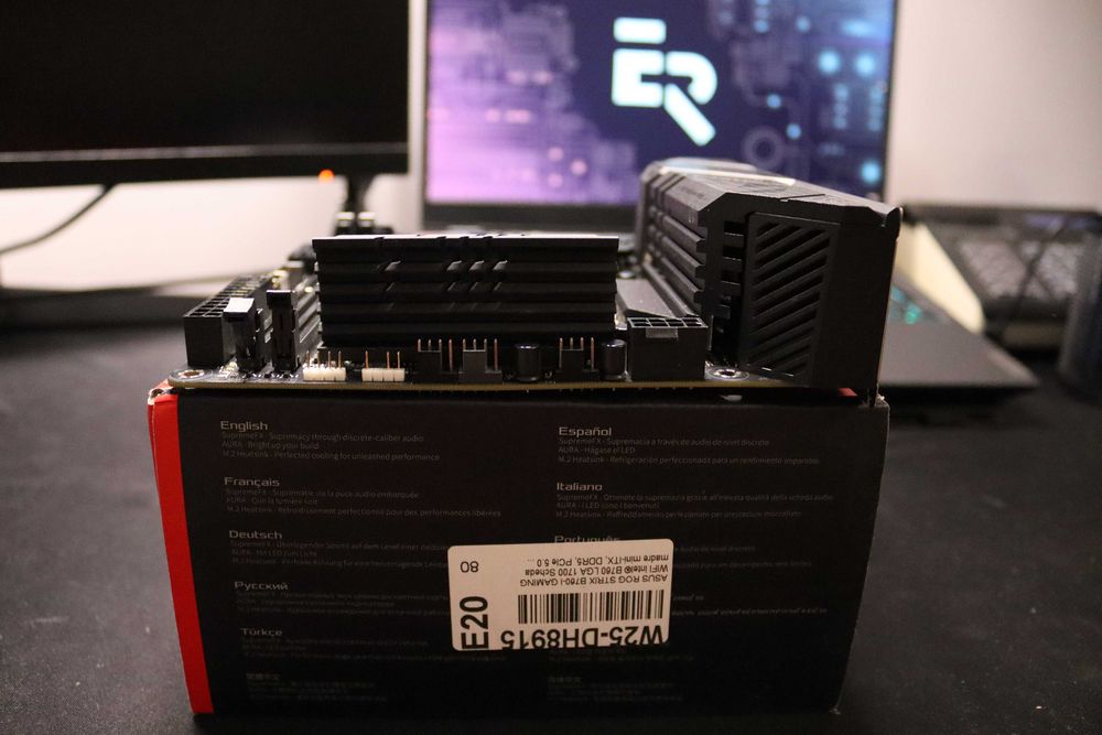 Płyta główna Mini ITX ASUS STRIX B760-I GAMING WIFI (7324)