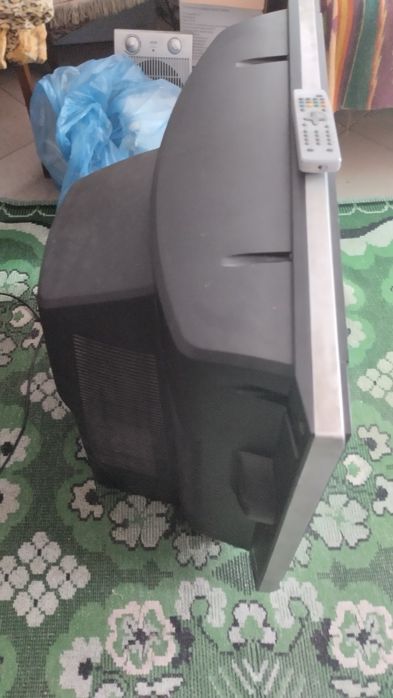 Продам телевізор dewo