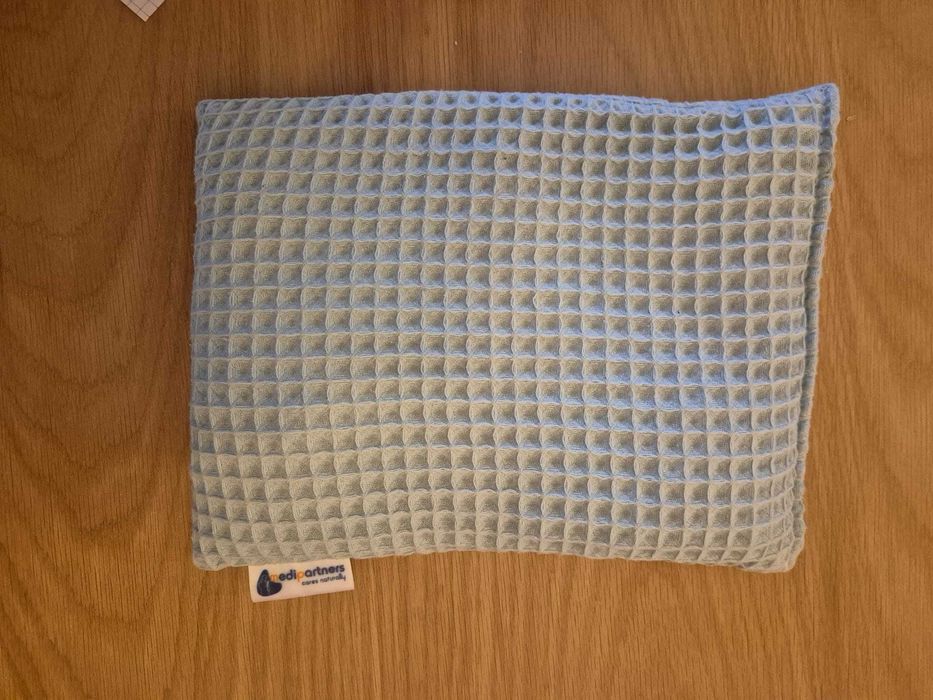 Termofor z pestek wiśni Medi Partners zielony 0,5 l