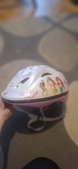Kask dziewczęcy Disney rozm. M (52-56 cm)