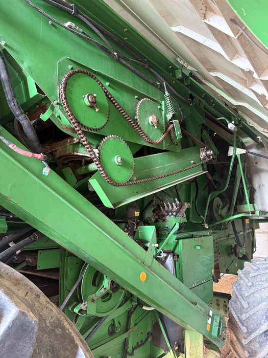 Комбаин John Deere9780i cts