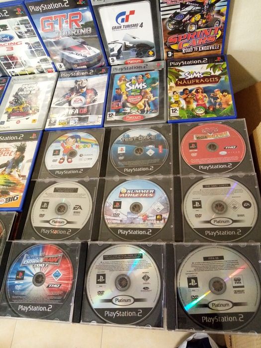 Jogos  ps1 ps2 entrega gratuita