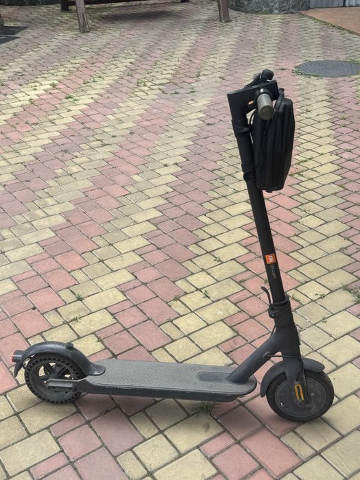 Самокат Xiaomi m365pro