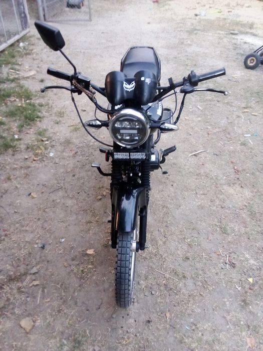 Продам мустанг,в гарному стані