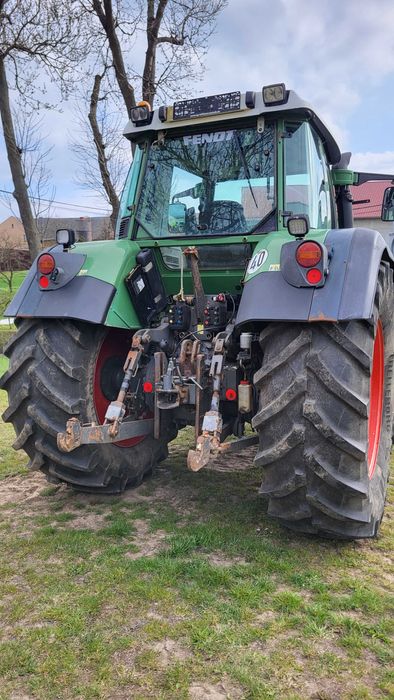 Ciągnik Fendt 818 vario TMS
