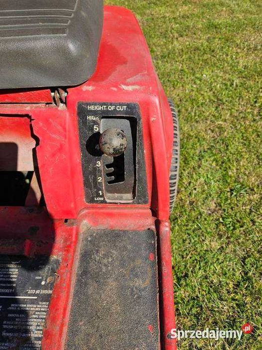 Traktorek toro briggs 8 32