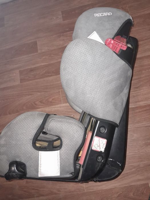 Автокрісло Recaro
