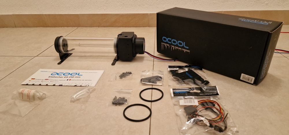 Bomba e reservatório Alphacool64170300431619120