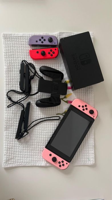 Nintendo SWITCH V2