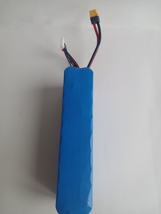 Батарейка на 12000 mAh нова