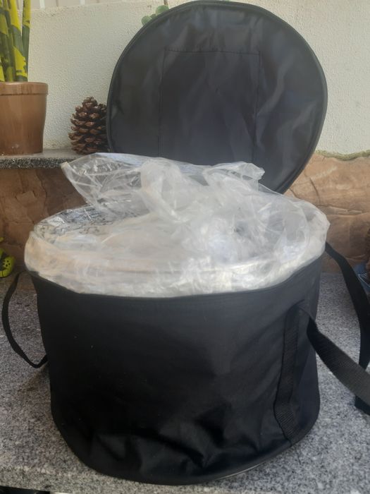 Grelhador a carvão sem cheiro