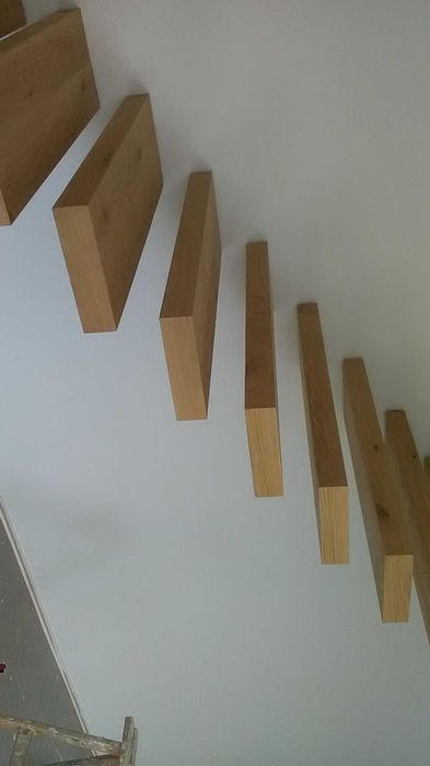 Schody Dywanowe, Półkowe, Samonośne, również DO WŁASNEGO MONTAŻU