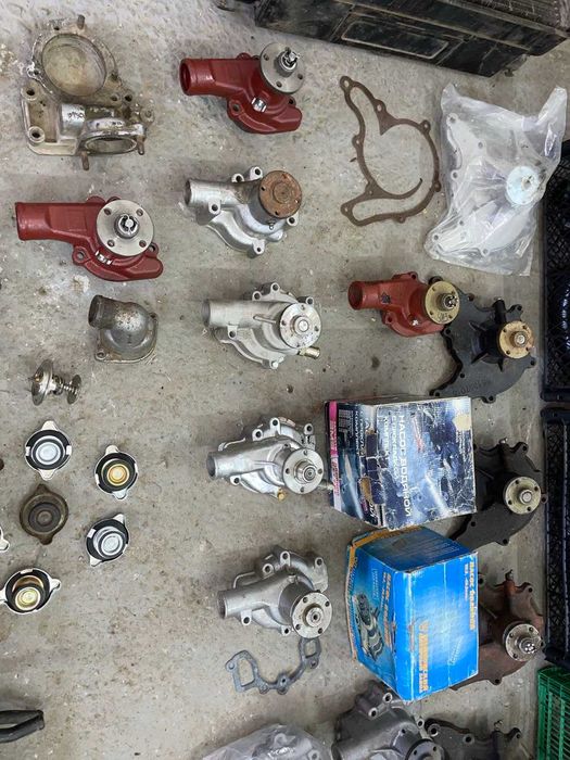 Помпи, водяні насоси, патрубки Уаз, Газ 51, Газ 52, Газ 53, Газ 69