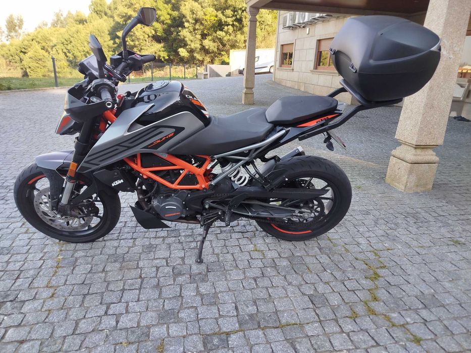 KTM duke 125 como nova