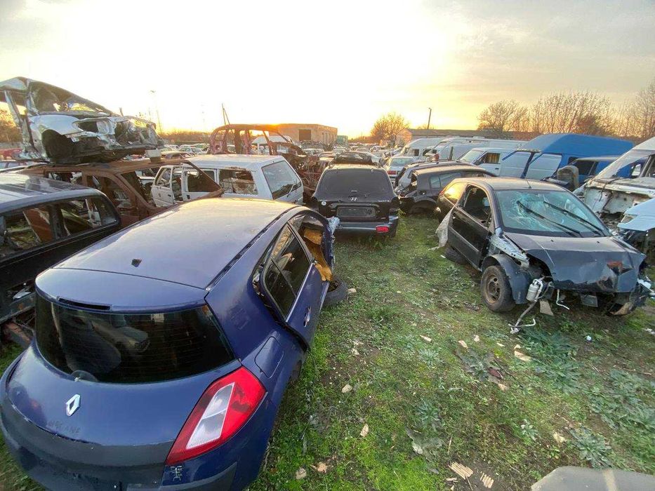 Renault Megane II / Рено Меган 2 - разборка (запчасти)