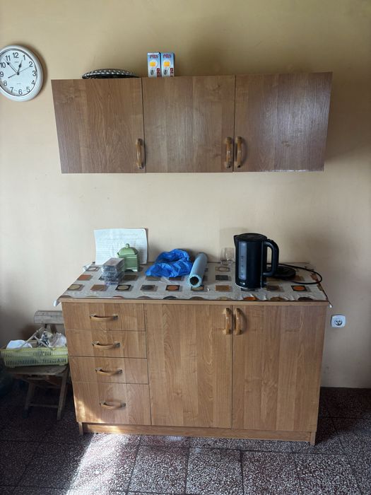 Oddam stół, szafe, szafki, lustro