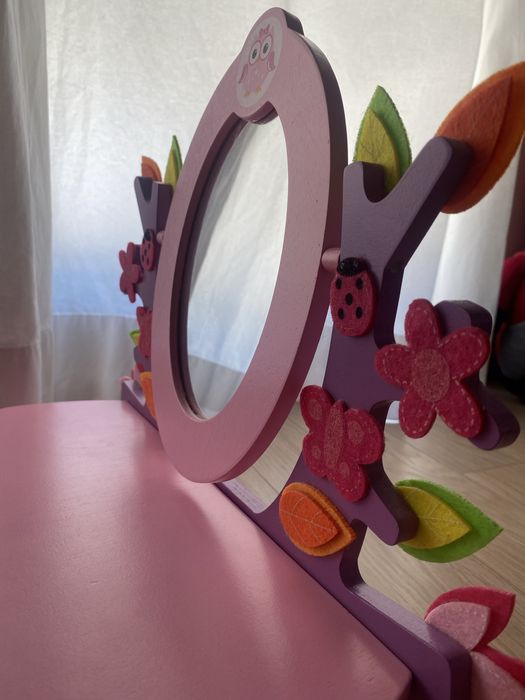 Toucador de madeira + 4 peças