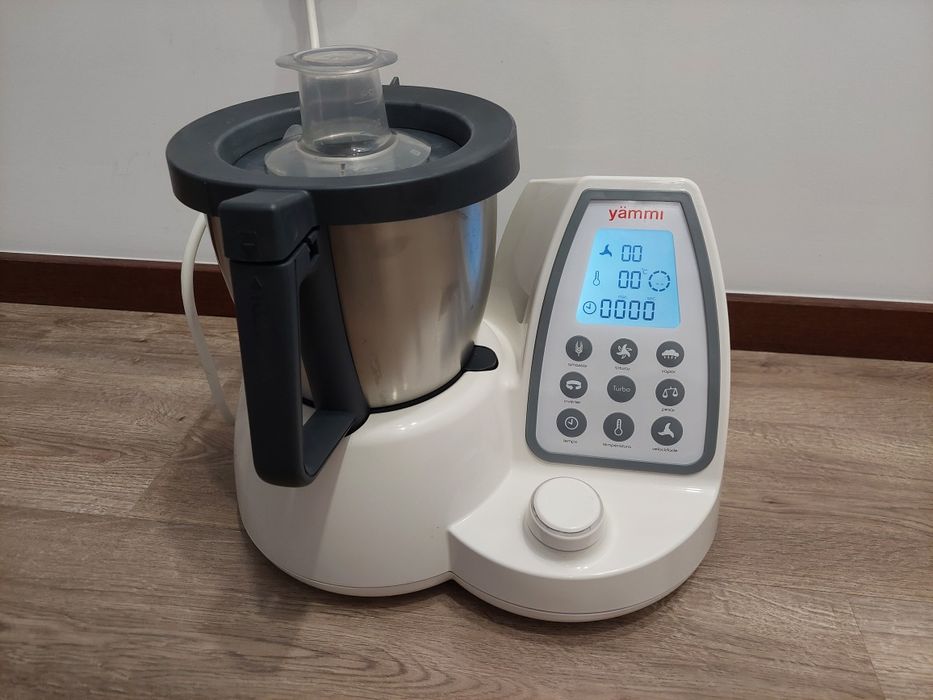 Vendo Yammi 2 + copo XL
Usada e sem garantia , Acessórios incluídos