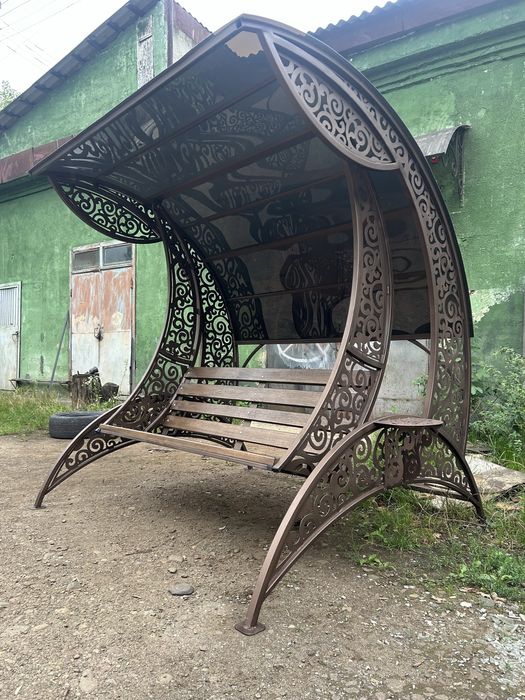 Кована гойдалка кована Гойдалки колисанки качелі колисанка