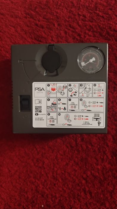 Bomba de ar marca Peugeot.