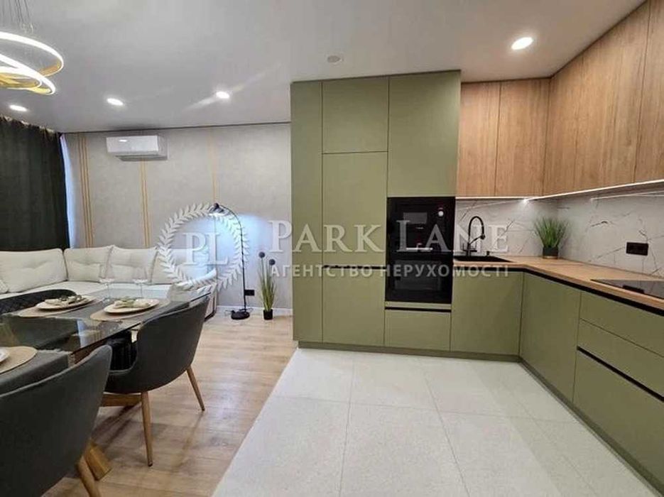 Продаж 2-кімнатної квартири у ЖК «Варшавський-3» Змієнка 15/23