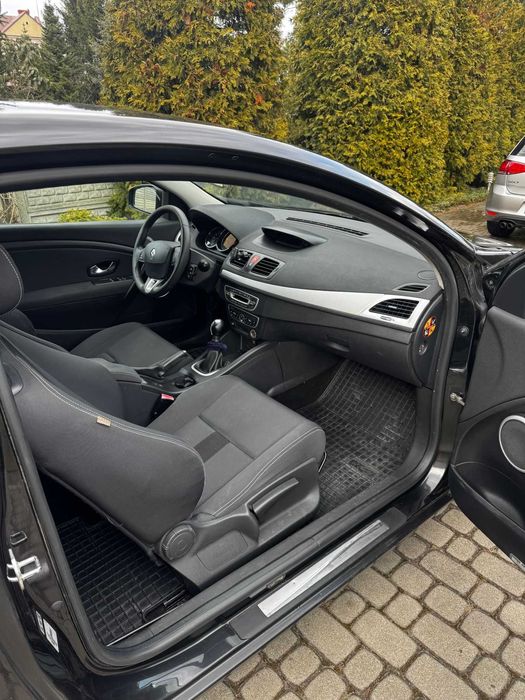 Renault Megan 3 coupe