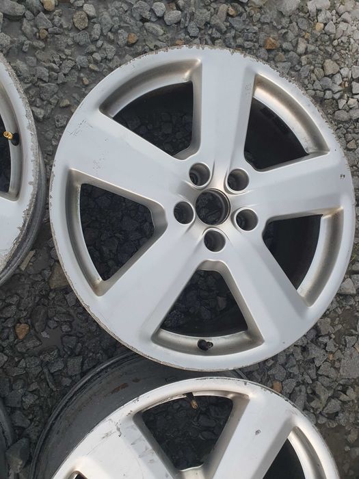 Felga aluminiowa ORYGINAŁ A4 B6 B7 A6 C6 18" 5x112 ŁOPATA 8E0601025AK