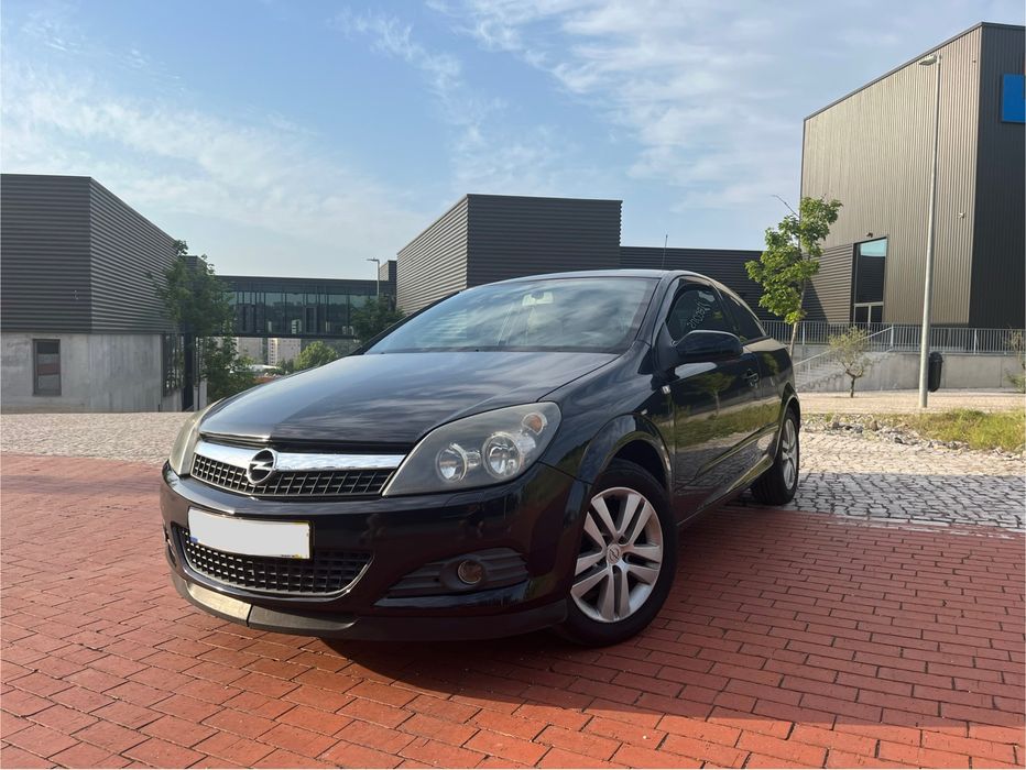 Opel Astra GTC 1.7 CDTI (190mil Kms)