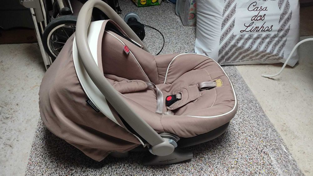 Carrinho Bebé Trio Bebeconfort (3 em 1)