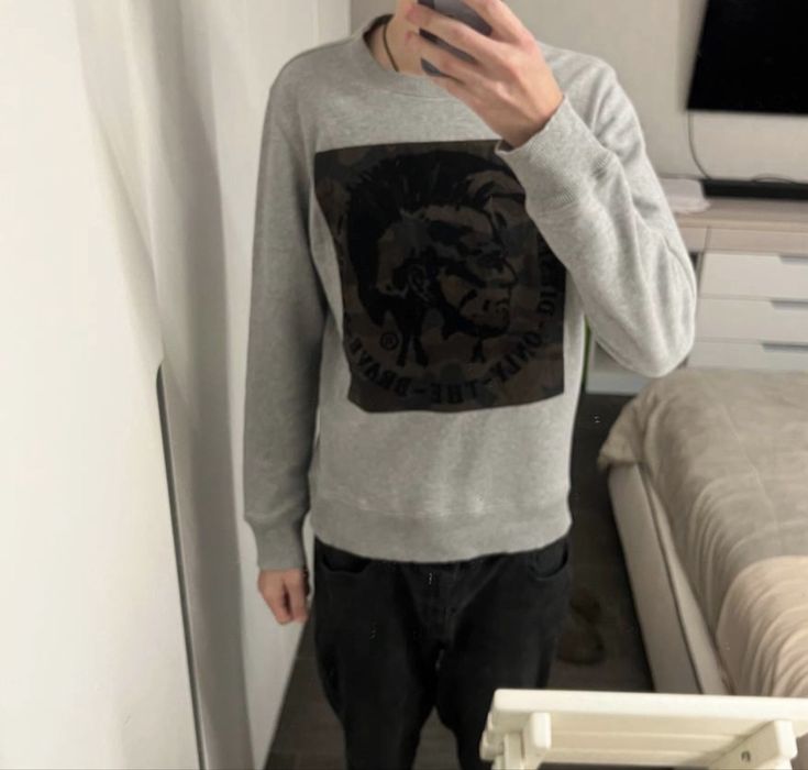 Кофта Diesel.