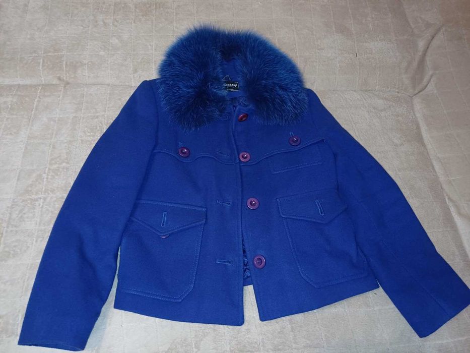 Продам куртки і пальто .