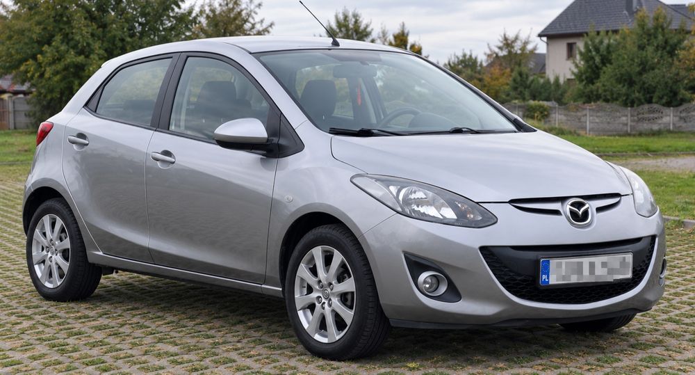 Mazda 2