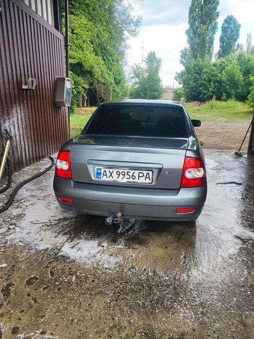 Продам Приору 2007