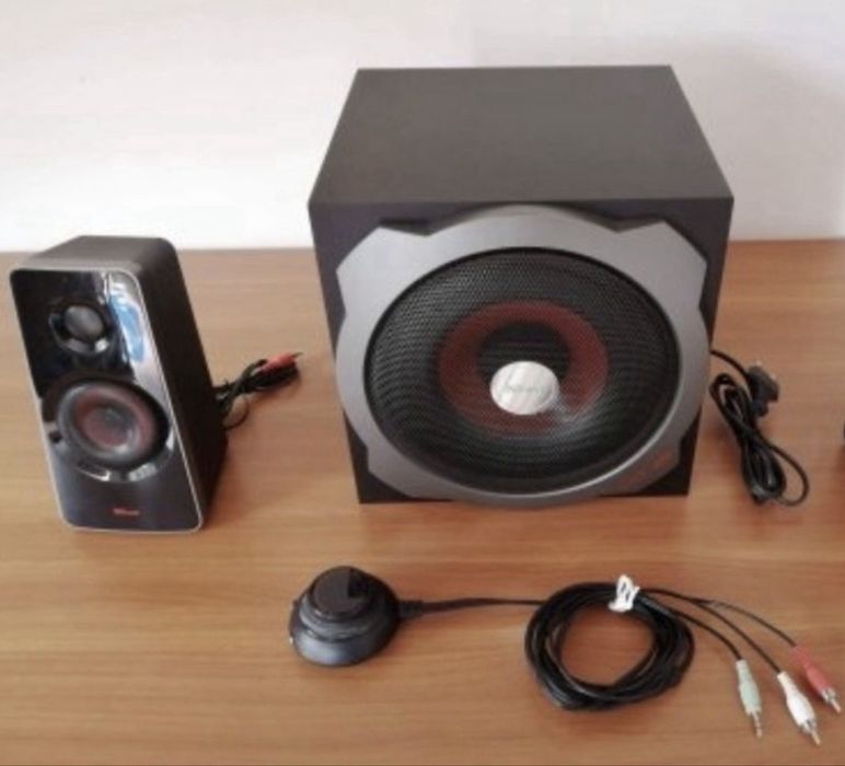 Colunas Trust GXT 38