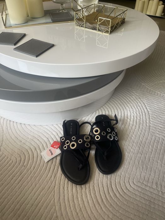 Super sandaly sandalki damskie nowe z metka ozdoby