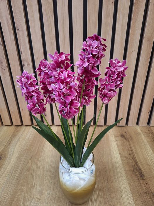 Bukiety kwiatow hiacynt