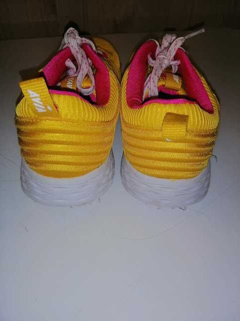 Кроссовки Avia р-р36