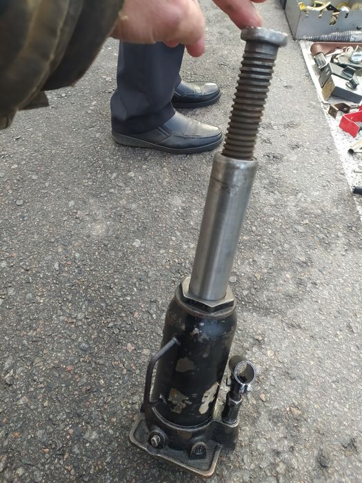 Продам інструменти