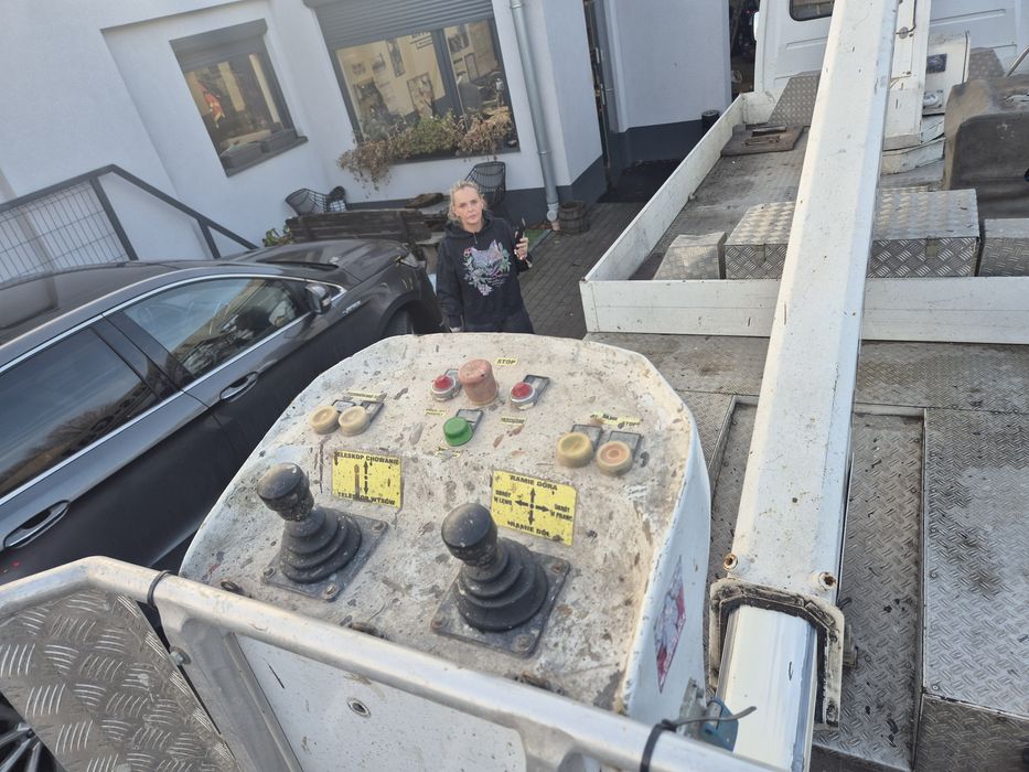 Podnośnik koszowy palfinger ta 19